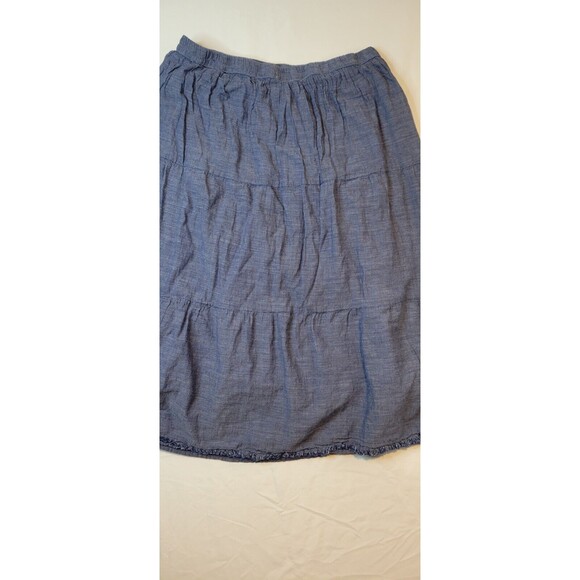 Studio West Apparel Women's Chambray Skirt Size Medium Blue Embroidered Vintage - Picture 9 of 14